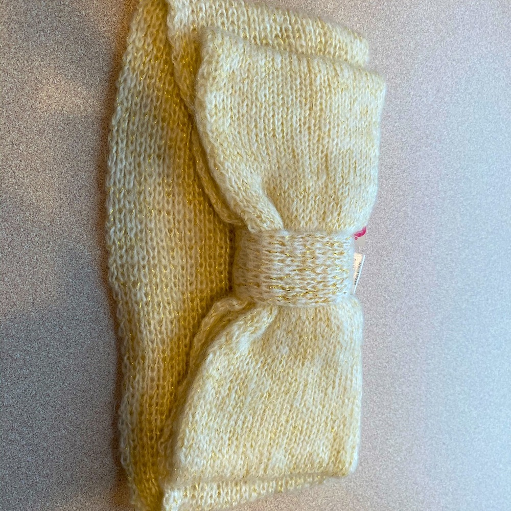 Ear wrap